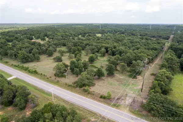 Peebly Road, Norman, OK 73072