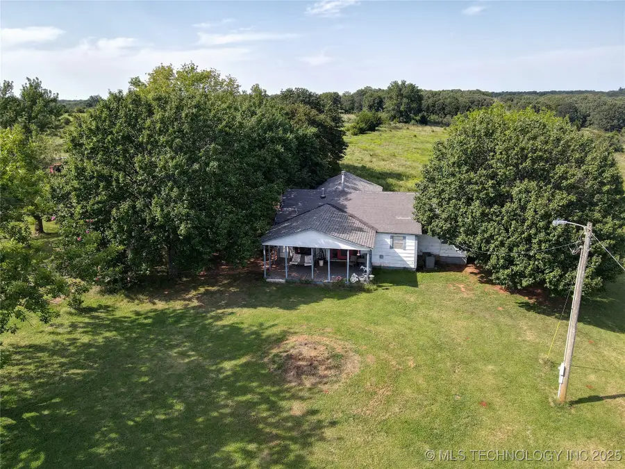 38987 Leo Road, Asher, OK 74826 - Image #2