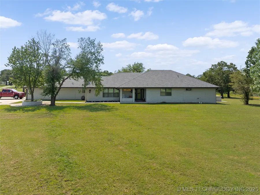 8753 Prairie Valley Road, Ardmore, OK 73401 - Image #2