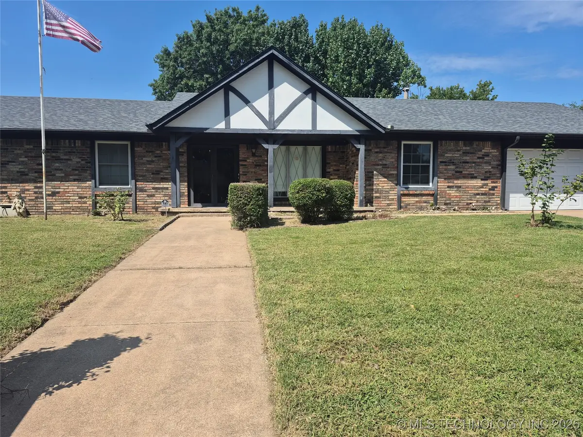 1411 N Choctaw Place, Claremore, OK 74017 - Image #1