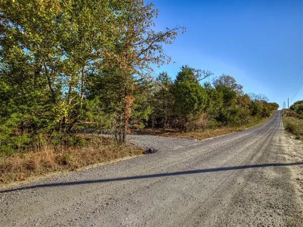 1 E 1165 Road, Porum, OK 74455