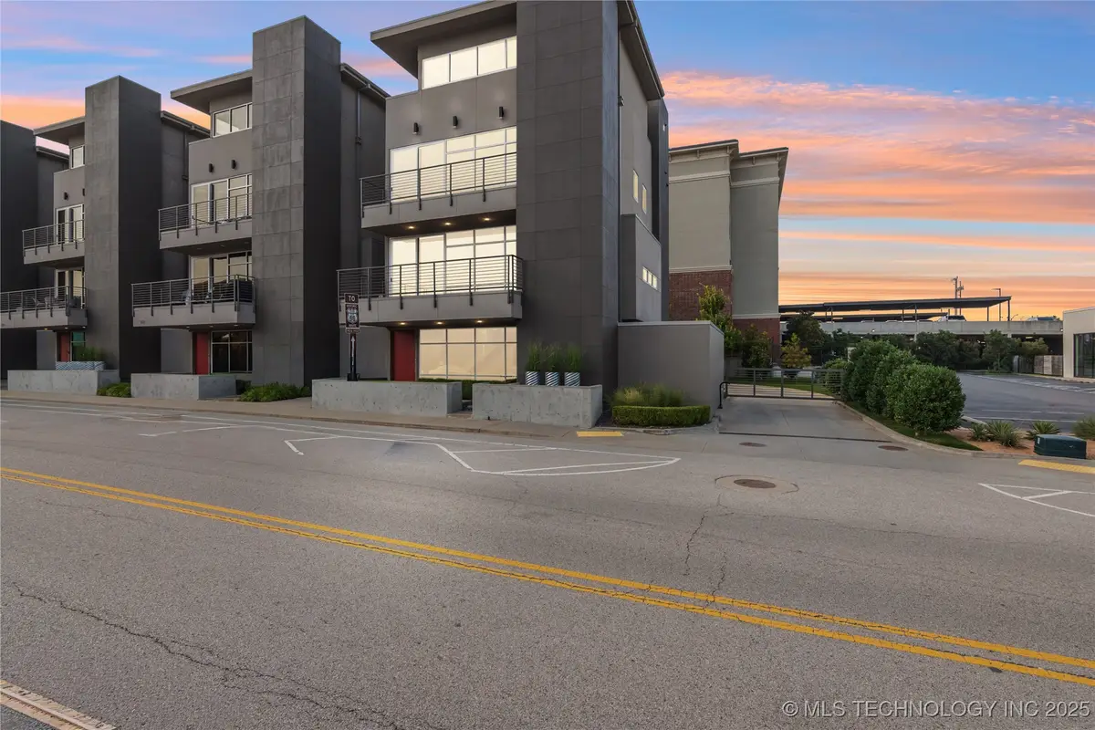 629 E 3rd Street, Tulsa, OK 74120 - Image #1