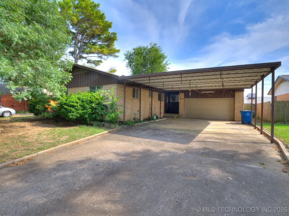 4916 E 27th Place, Tulsa, OK 74114 - Image #1