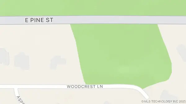 E Woodcrest Lane, Catoosa, OK 74015