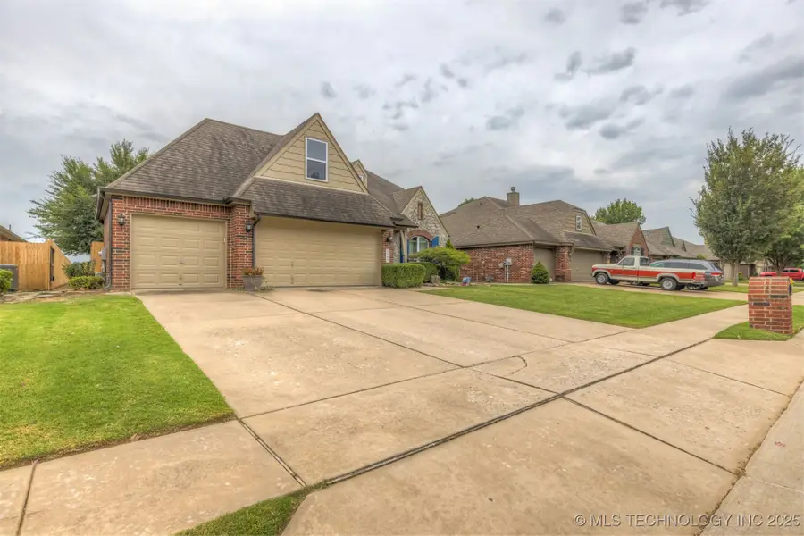 7362 E 119th Place S, Bixby, OK 74008 - Image #3