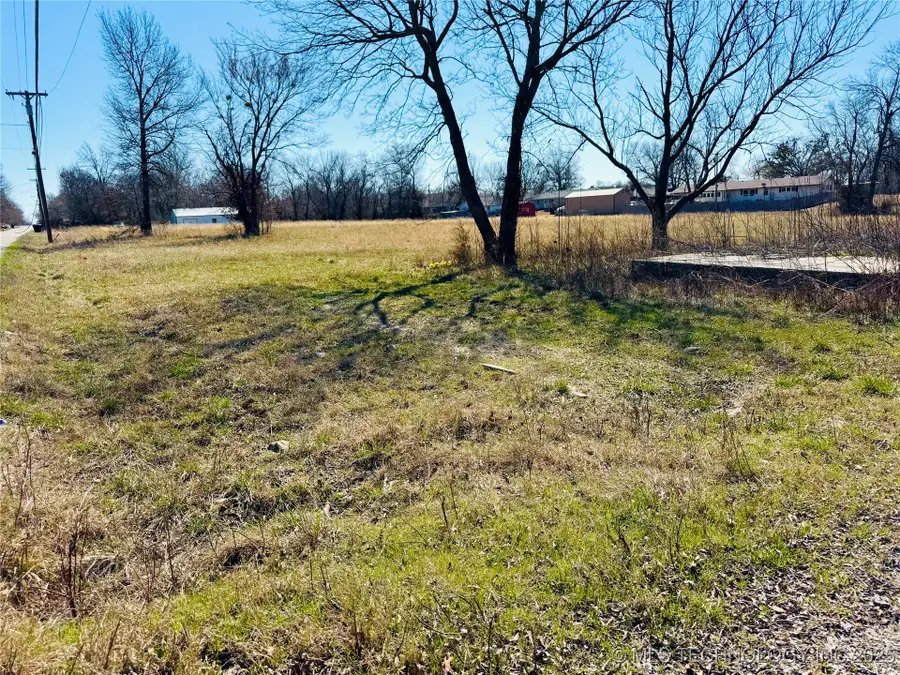 1415 W Canadian Avenue, Vinita, OK 74301 - Image #2
