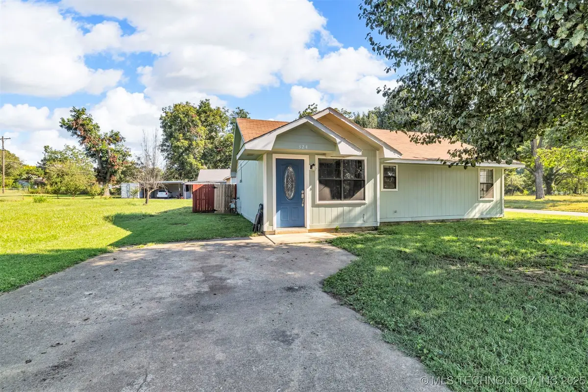 324 E Cedar Street, Durant, OK 74701 - Image #1