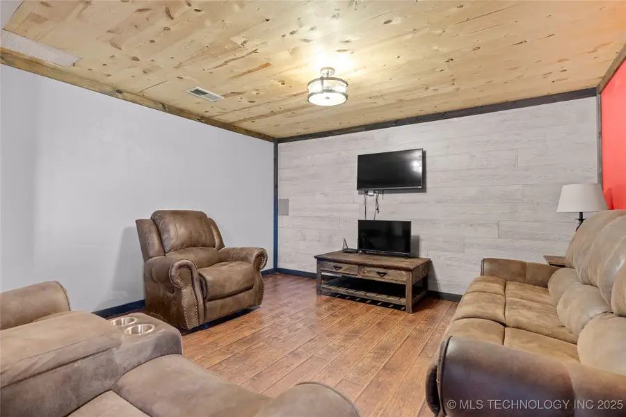 28695 Kennedy Road, Wilson, OK 73463 - Image #3