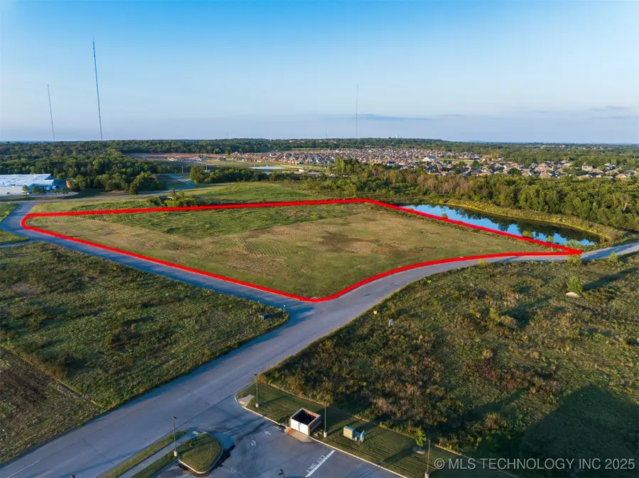 07 S 271st East Avenue, Coweta, OK 74429 - Image #2