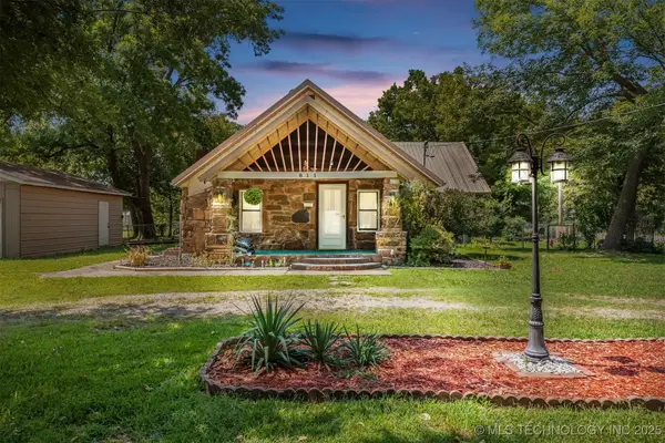 811 N State Street, Wagoner, OK 74467