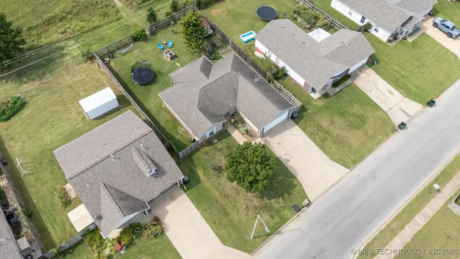 2001 N Chambers Avenue, Claremore, OK 74017 - Image #3