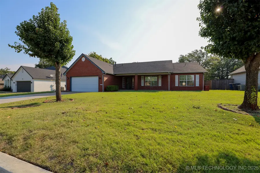 1601 N Detroit Avenue, Tulsa, OK 74106 - Image #2