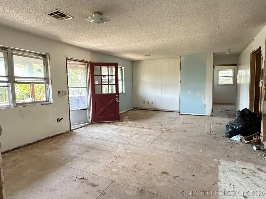 6155 Hwy 56 Highway, Okmulgee, OK 74447 - Image #2