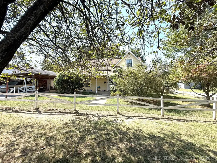 401 S 3rd, Okemah, OK 74859 - Image #2