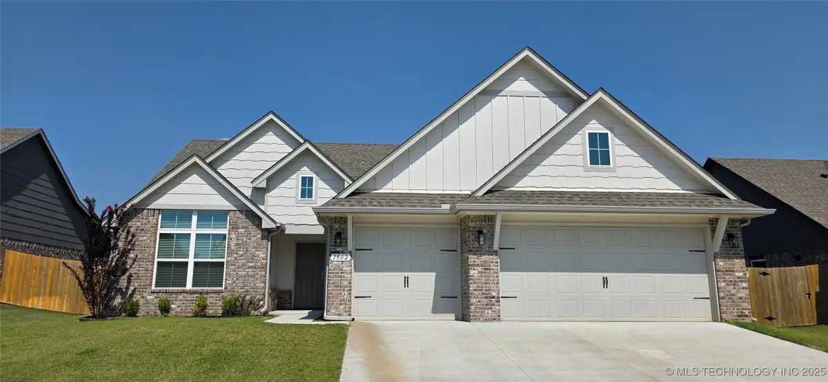 1502 E Utica Place, Broken Arrow, OK 74011 - Image #1