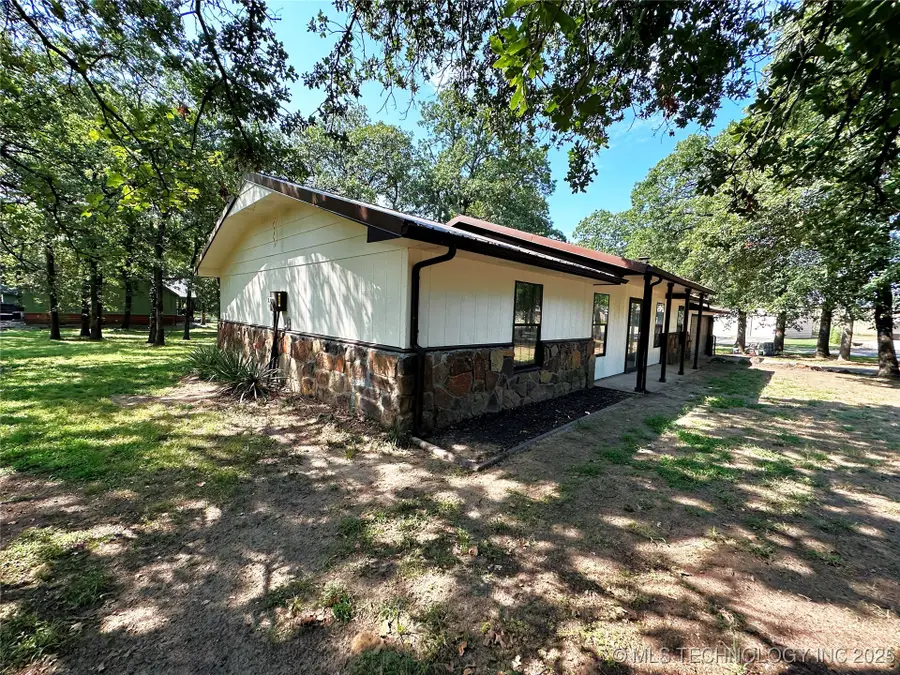 417308 Bridgeport Road, Eufaula, OK 74432 - Image #3