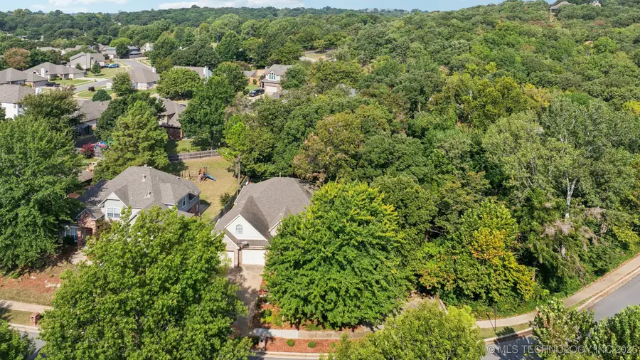 914 Ivy Lane, Sand Springs, OK 74063 - Image #3