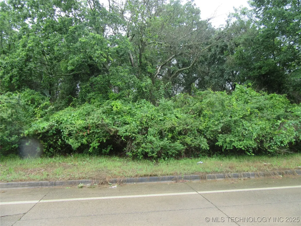 E Monroe, McAlester, OK 74501 - #1