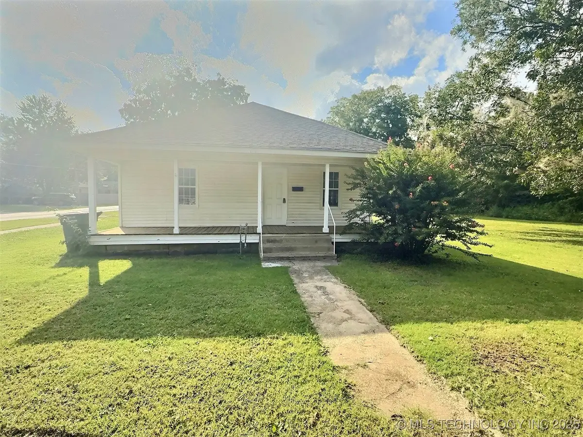 724 S Haynie Street, Skiatook, OK 74070 - Image #1