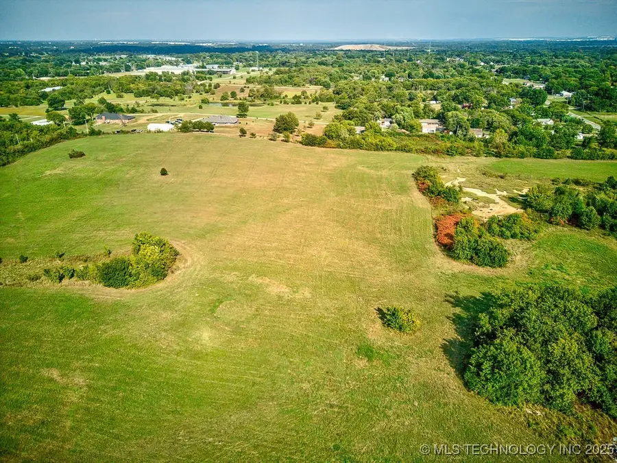 5635 N Peoria Street, Tulsa, OK 74126 - #3