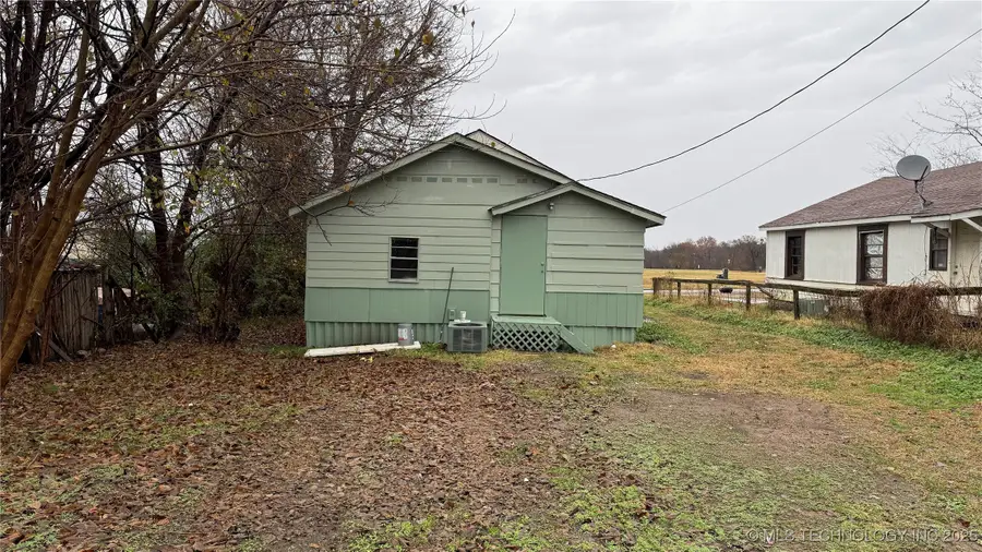 516 E 5th Street, Hulbert, OK 74441 - Image #2