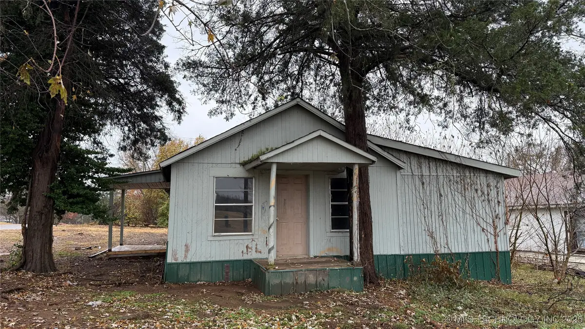 520 E 5th Street, Hulbert, OK 74441 - Image #1