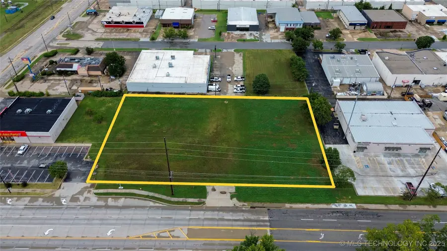 11329 E 61st Street, Tulsa, OK 74112 - Image #3