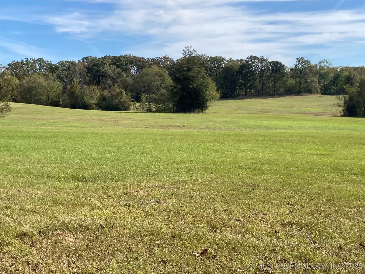 901 Sycamore Loop, Broken Bow, OK 74728 - Image #1