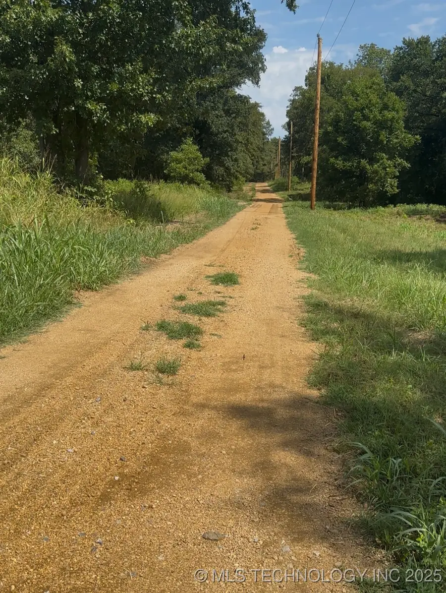 501 N Western Avenue, Tishomingo, OK 73460 - Image #2