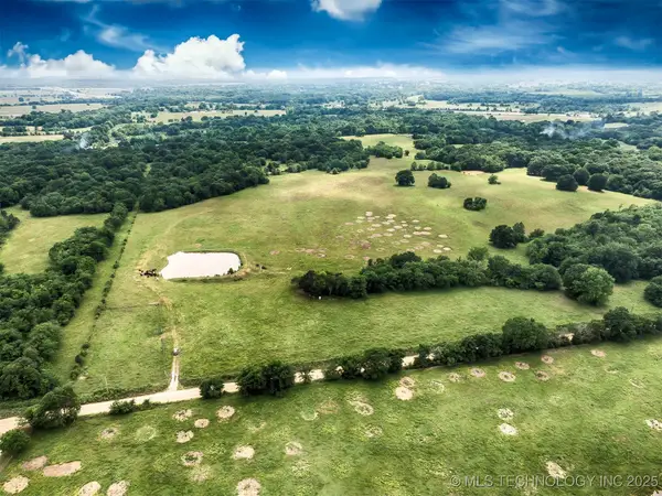 11923 E 163rd Street S, Webbers Falls, OK 74470