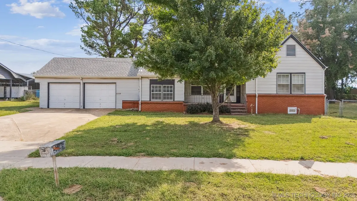 4939 S Olympia Avenue, Tulsa, OK 74107 - Image #1