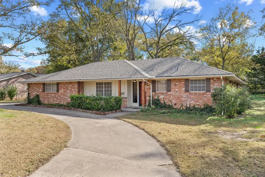 2613 Oakdale Drive, Bartlesville, OK 74006 - Image #2