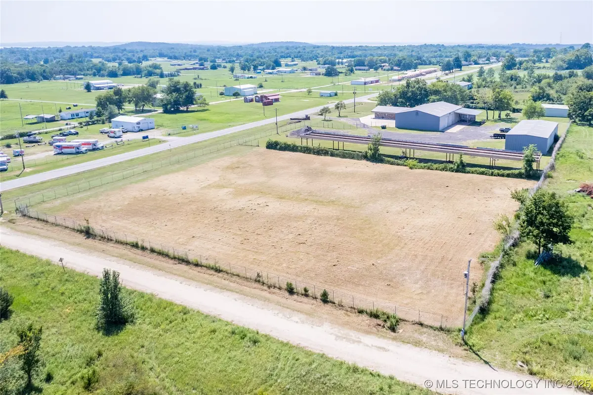 420333 Texanna Road, Eufaula, OK 74432 - Image #1