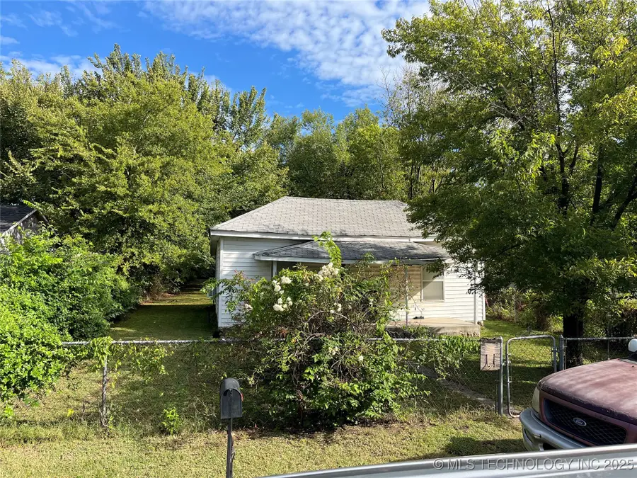 1006 W 13th, Ada, OK 74820 - Image #2