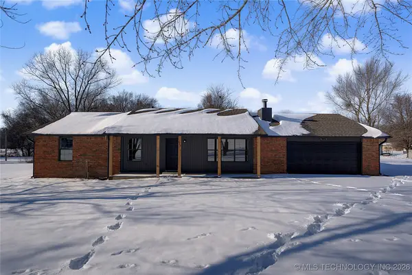 920 N Woodview Drive, Skiatook, OK 74070