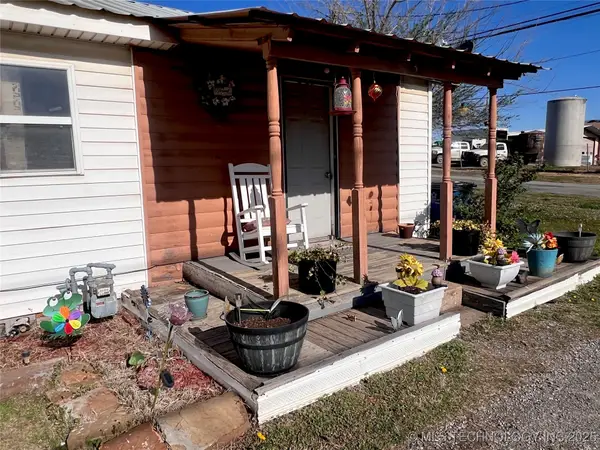 31 W 8th Street, Kiowa, OK 74553