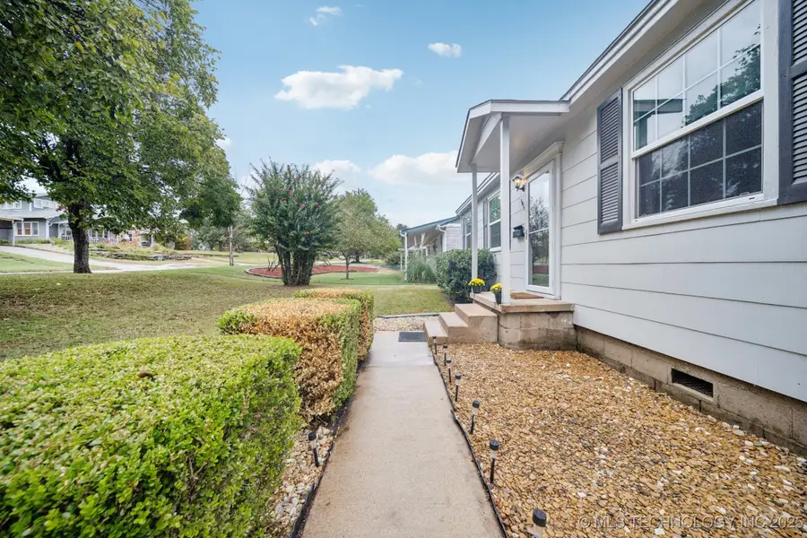 1015 N Main Street, Sand Springs, OK 74063 - Image #3