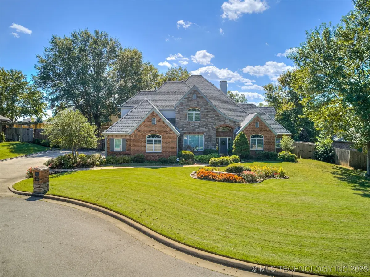 2809 SE Kingston Court, Bartlesville, OK 74006 - Image #1