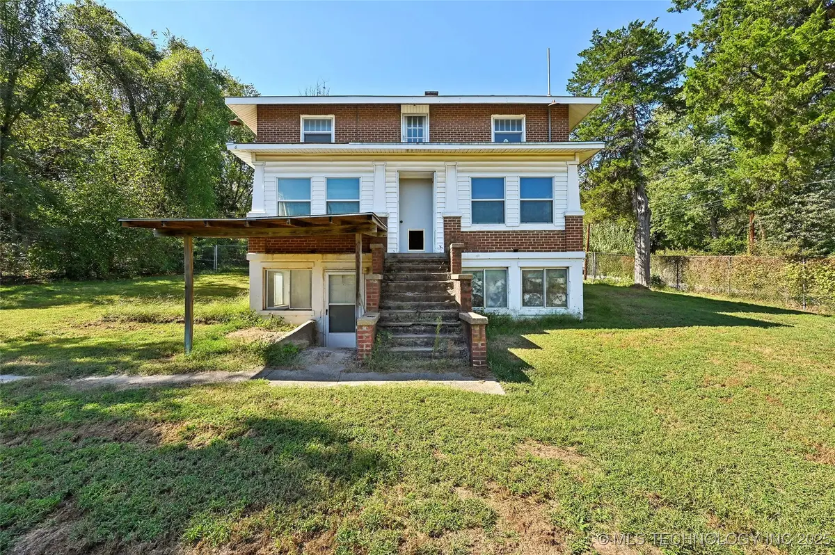 302 S 71st West Avenue, Sand Springs, OK 74127 - Image #1