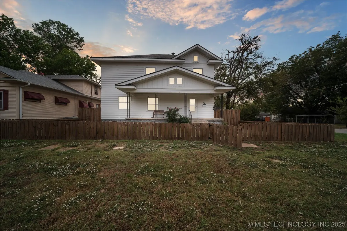 611 W Gentry Street, Henryetta, OK 74437 - #1