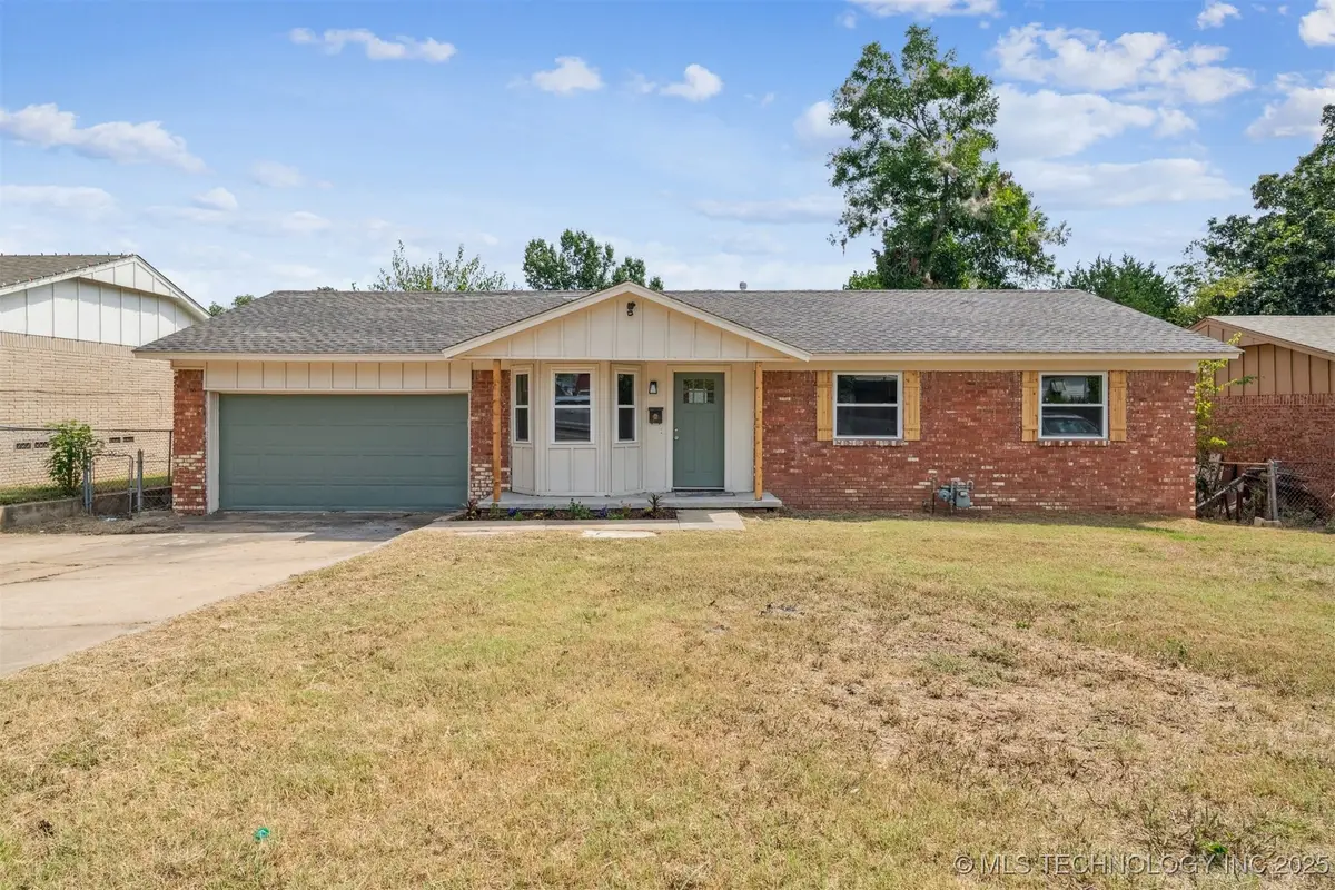 5023 S 27th West Avenue, Tulsa, OK 74107 - #1