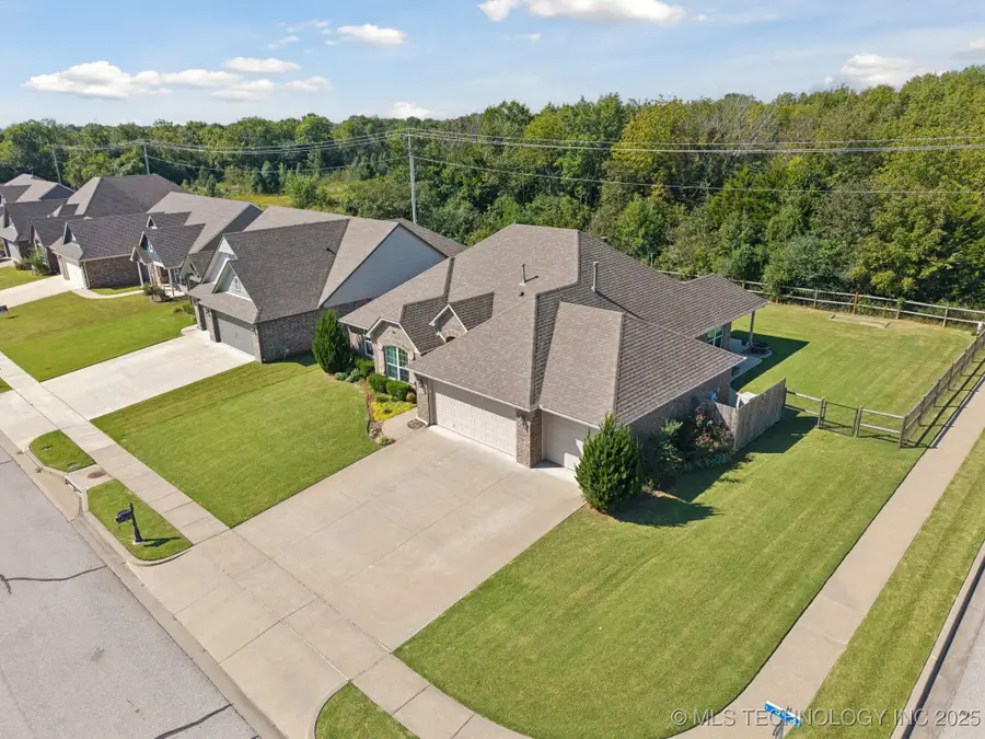 4010 S 12th Place, Broken Arrow, OK 74011 - Image #3