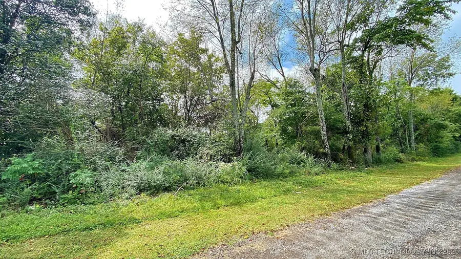 461 Terry Street, Stilwell, OK 74960 - Image #2