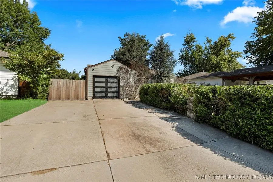 1527 E 50th Street, Tulsa, OK 74105 - #2