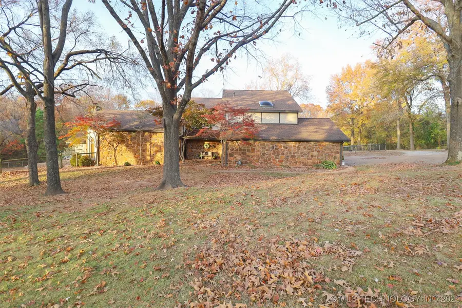 13933 S 198th East Avenue, Broken Arrow, OK 74014 - Image #2