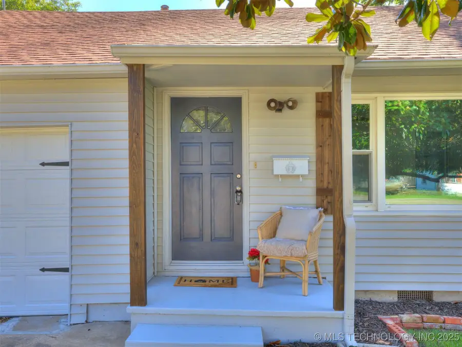 115 N Indianola Street, Pryor, OK 74361 - Image #2