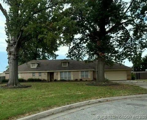 3930 S Darlington Avenue, Tulsa, OK 74135 - Image #1