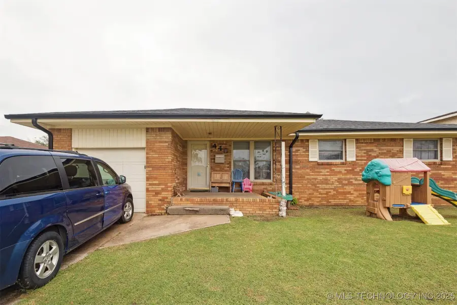 440 NE Elmhurst Avenue, Bartlesville, OK 74006 - Image #3