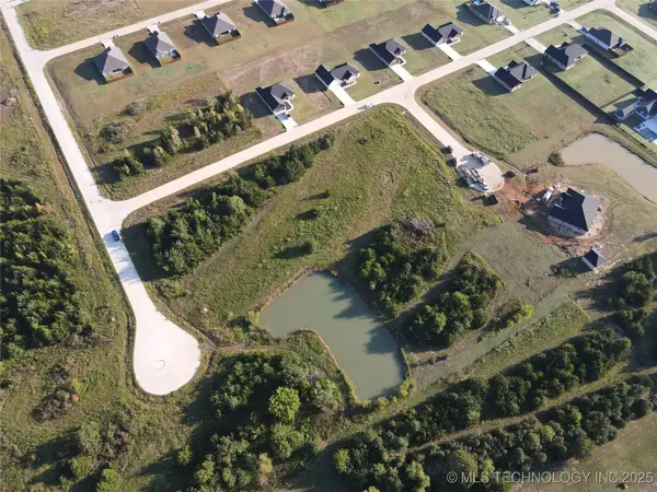 95 Maple Leaf Drive, Durant, OK 74701