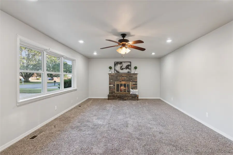 920 Francis Avenue, Tahlequah, OK 74464 - Image #3